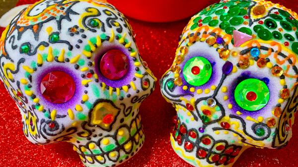 Image for event: Day of the Dead Sugar Skulls Decoration
